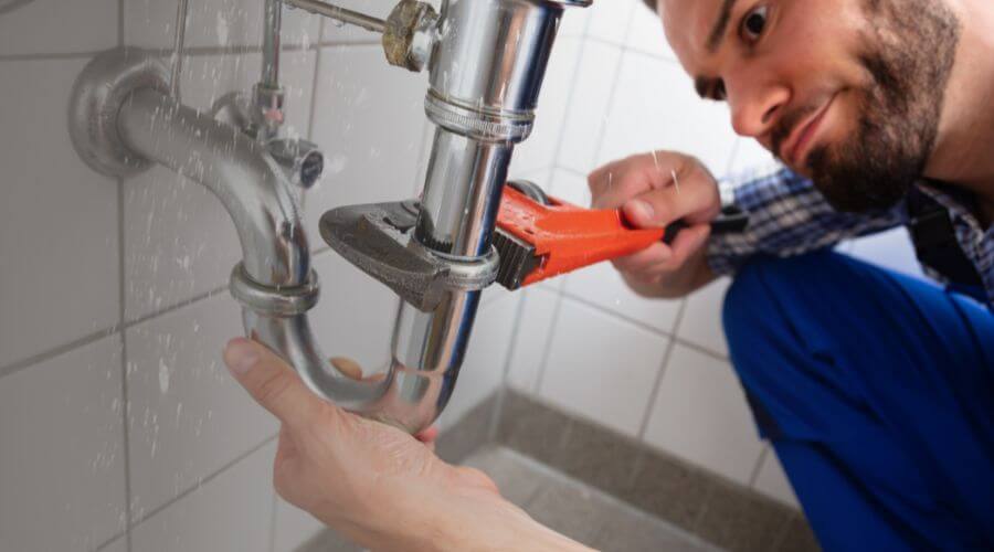 Local tankless water heater installation in Flandreau, SD